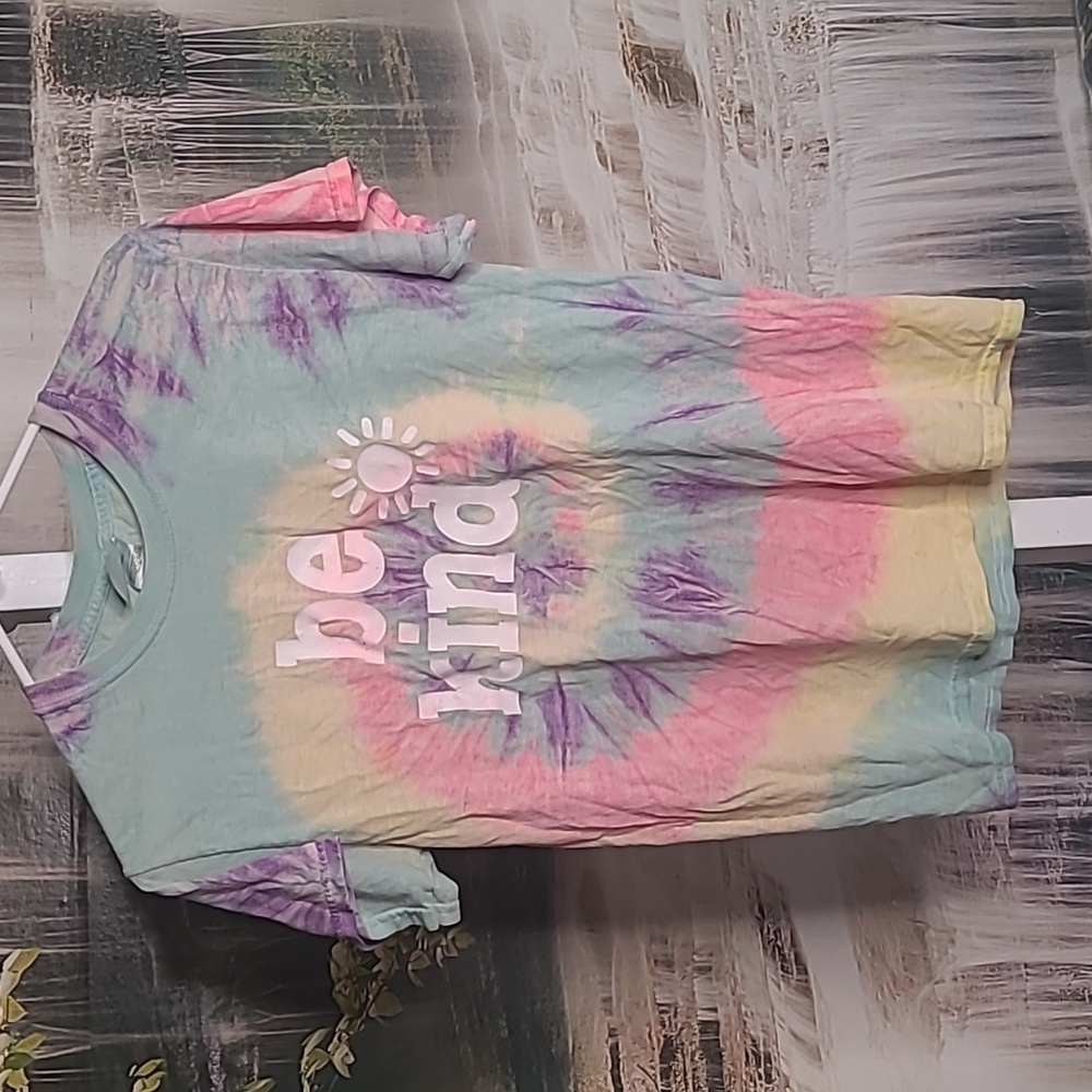 Be Kind adult small tie dyed short sleeve cotton Tshirt